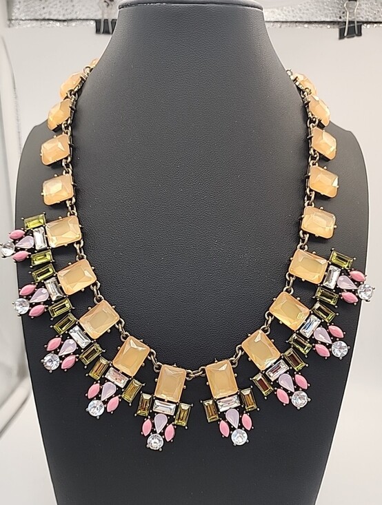 Joan Rivers Jewelry - VTG Joan Rivers Classics Collection Multicolored Stones Statement Necklace 21"